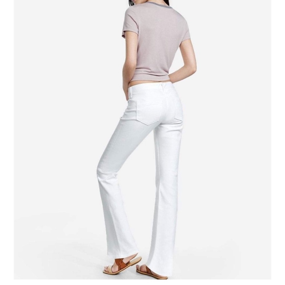 🆕 Express ~ Mid Rise Barley Boot Jeans